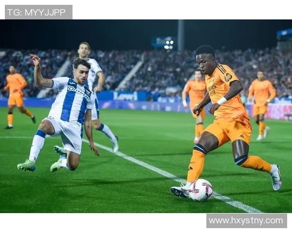 巴萨在西甲中领先皇马7分决胜局面基本锁定冠军希望