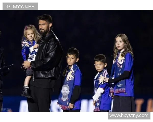 法国老将吉鲁告别美职联重返法甲加盟新球队开启新篇章