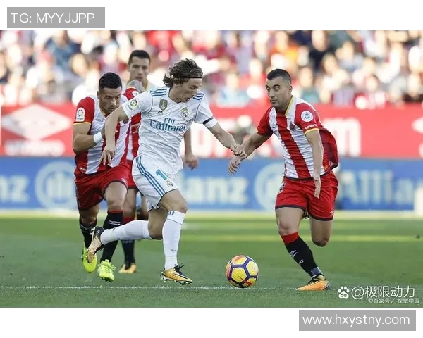 意甲领头羊意外出局0-1惨败萨里换人策略引发热议